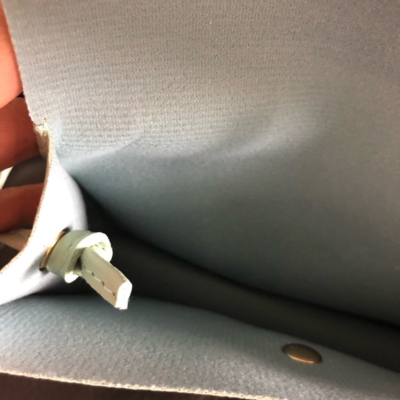 🌻 Floral Crossbody Bag - Picture 5 of 7